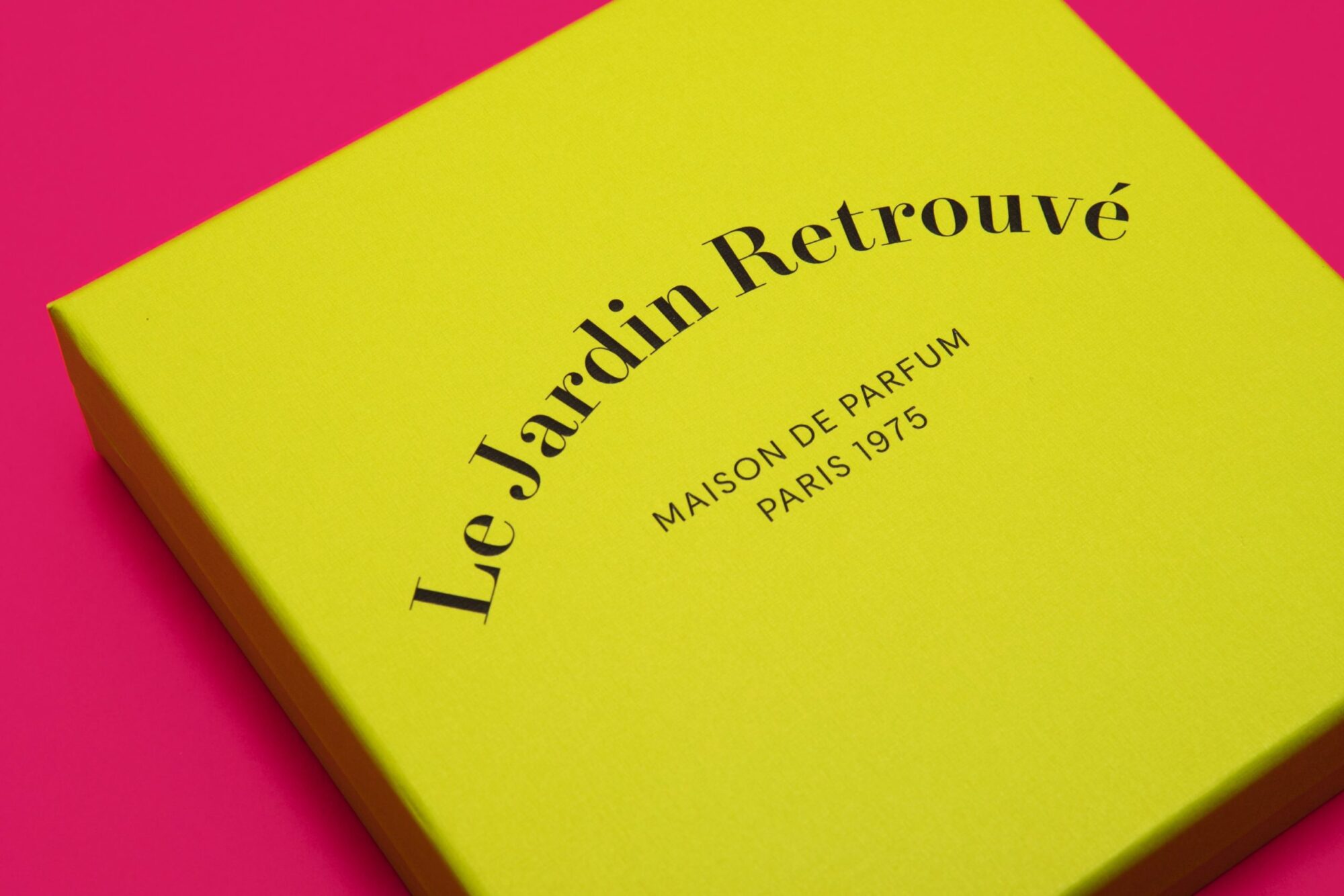 SUPERO_PARFUM_8553_low