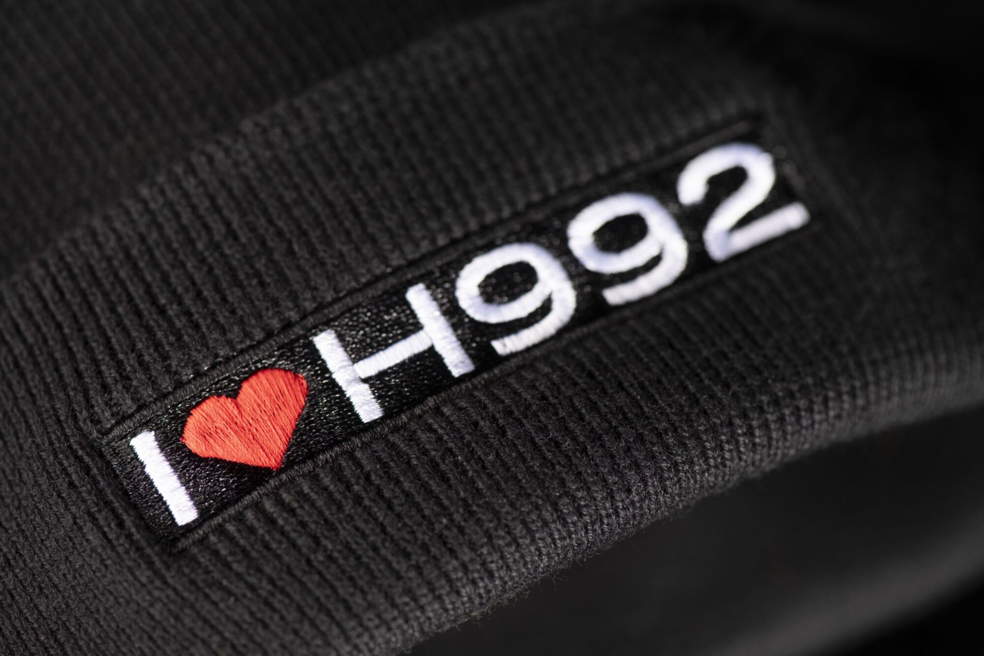 H992_BEANIE_ILOVEH992_DSC0452_3000px