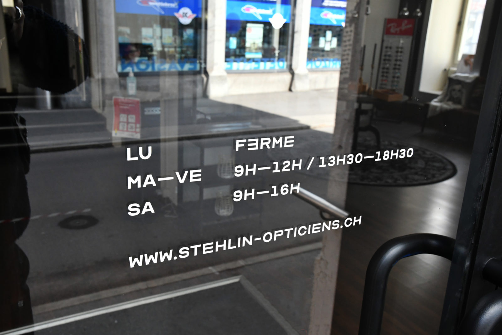 SUPERO_STEHLIN_VITRINE_D50_4191